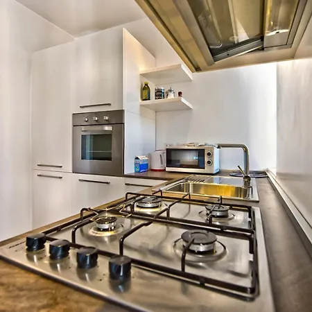 San Giovanni Vicino La Basilica Apartament Rzym